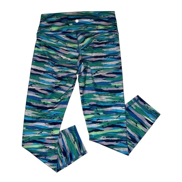 Lululemon Wunder Under crop (High-Rise) *Full-On Luxtreme 21" size 10 - Picture 2 of 4